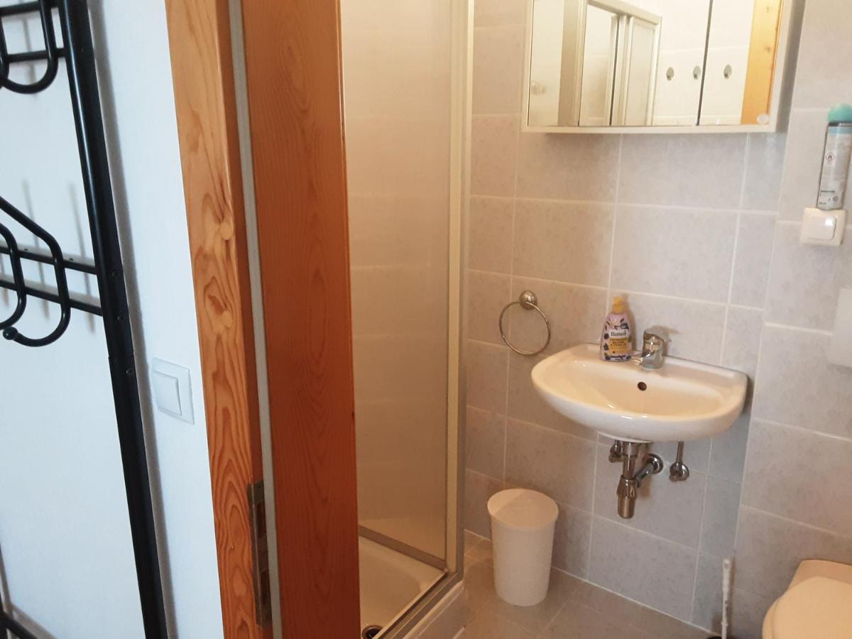 Apartment - Ferienwohnung 2 Treffen Am Ossiachersee Экстерьер фото